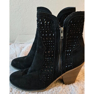 Dolce Mojo Moxy Boots Ankle Booties Black Velvet Studded Stack Heel Dual Zip 9M‎